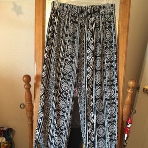 Black and white pants